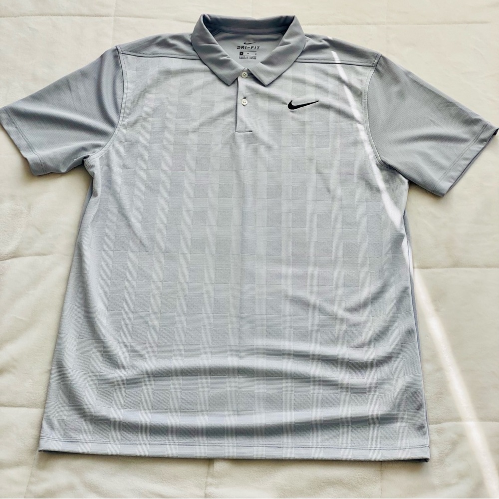 Men’s Nike Golf Shirt